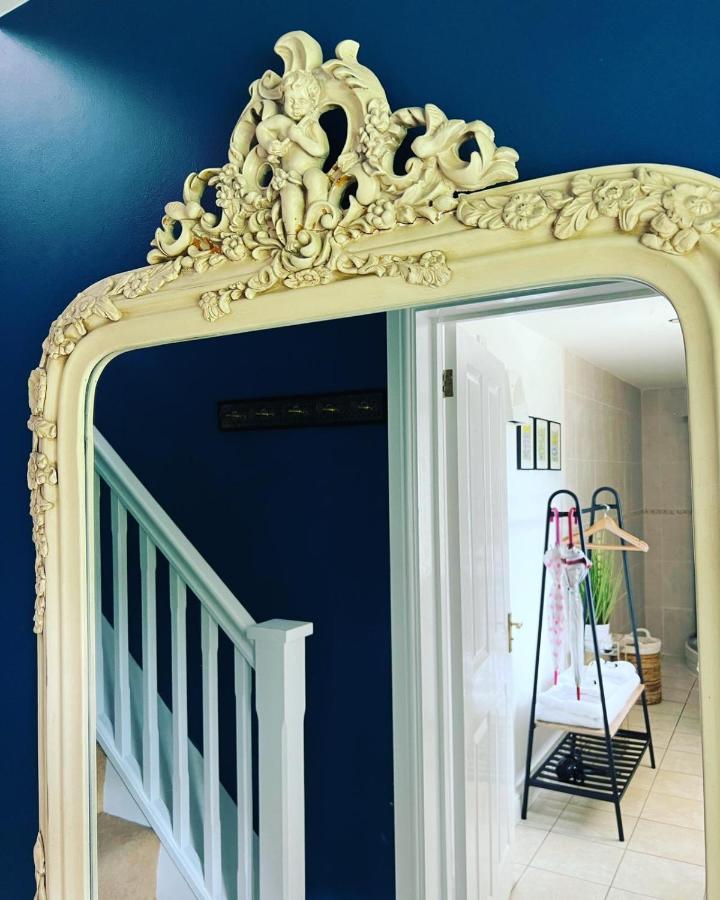 Boutique Shrewsbury Suites מראה חיצוני תמונה