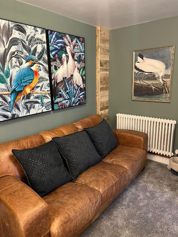 Boutique Shrewsbury Suites מראה חיצוני תמונה