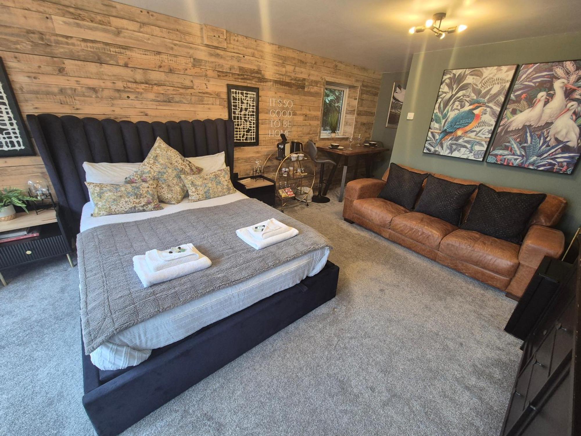 Boutique Shrewsbury Suites מראה חיצוני תמונה